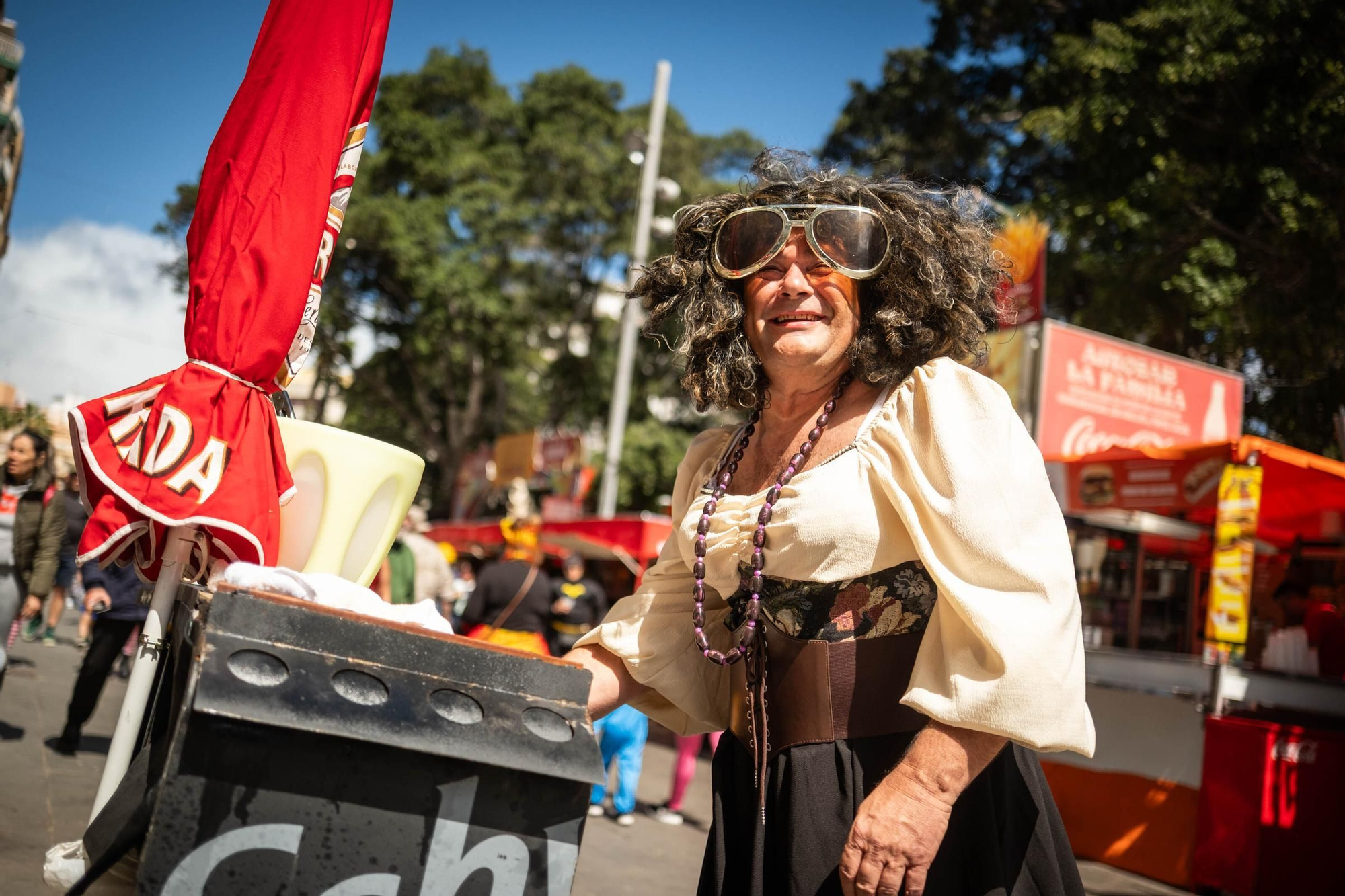 Santa Cruz celebra su segundo Carnaval de día