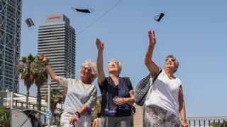 La mascarilla dejará de ser obligatoria al aire libre en España el 26 de junio