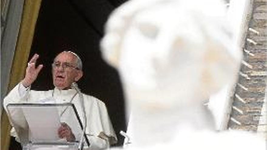 El papa Francesc fa una crida contra la violència entre fronteres.