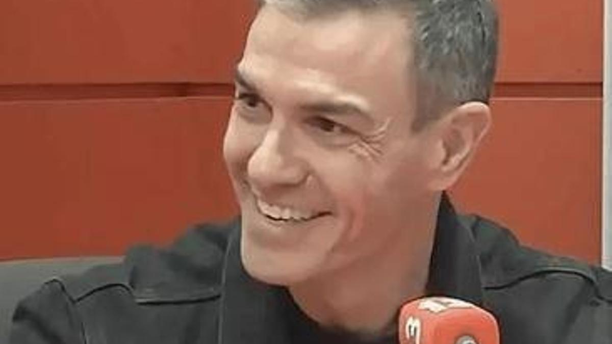 Pedro Sánchez en su visita a Radio 3