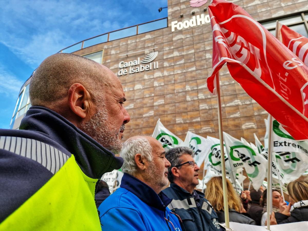 Manifestación este lunes en Cáceres de los trabajadores de Canal de Isabel II.