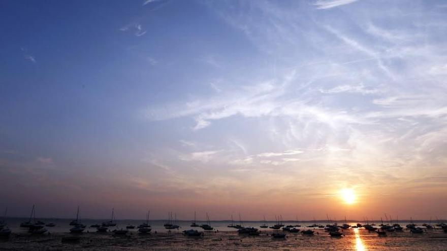 Cap de setmana amb cel serè i temperatures estiuenques