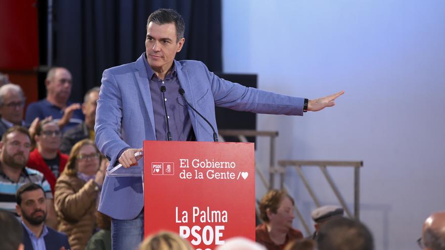 Sánchez afirma que el Gobierno ofrece &quot;dignidad&quot; a los españoles frente al &quot;sálvese quien pueda&quot; de la derecha