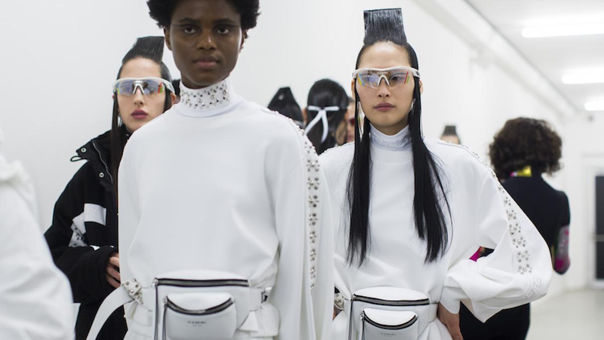 Sudaderas en el backstage de Iceberg FW 19-20