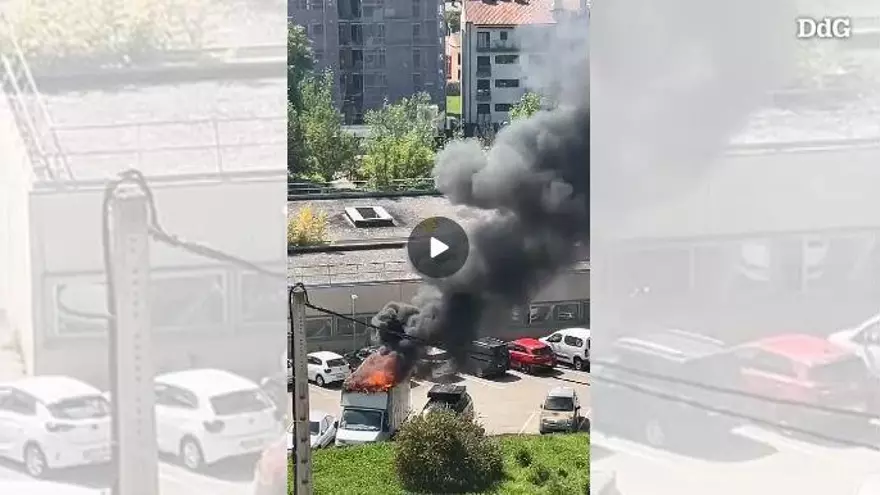 Vídeo: L'incendi del vehicle a Montilivi