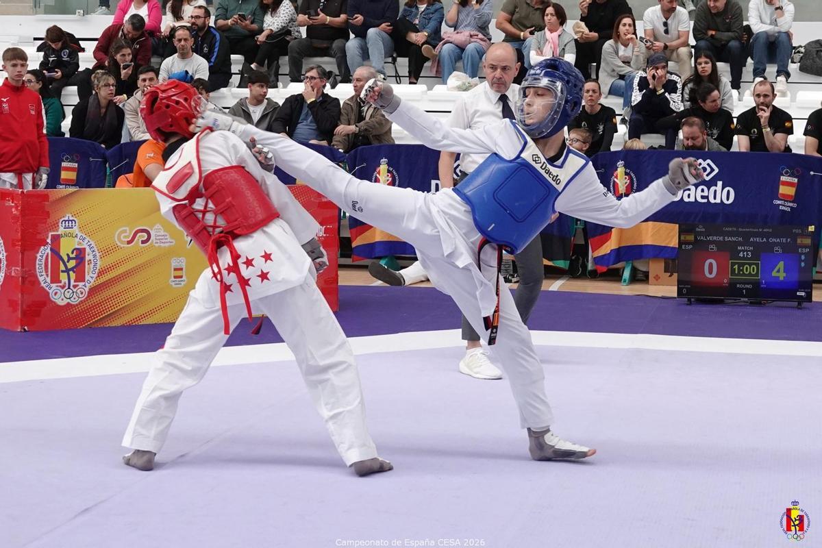 Combate en el pabellón El Sequet correspondiente al Campeonato de España de Taekwondo.