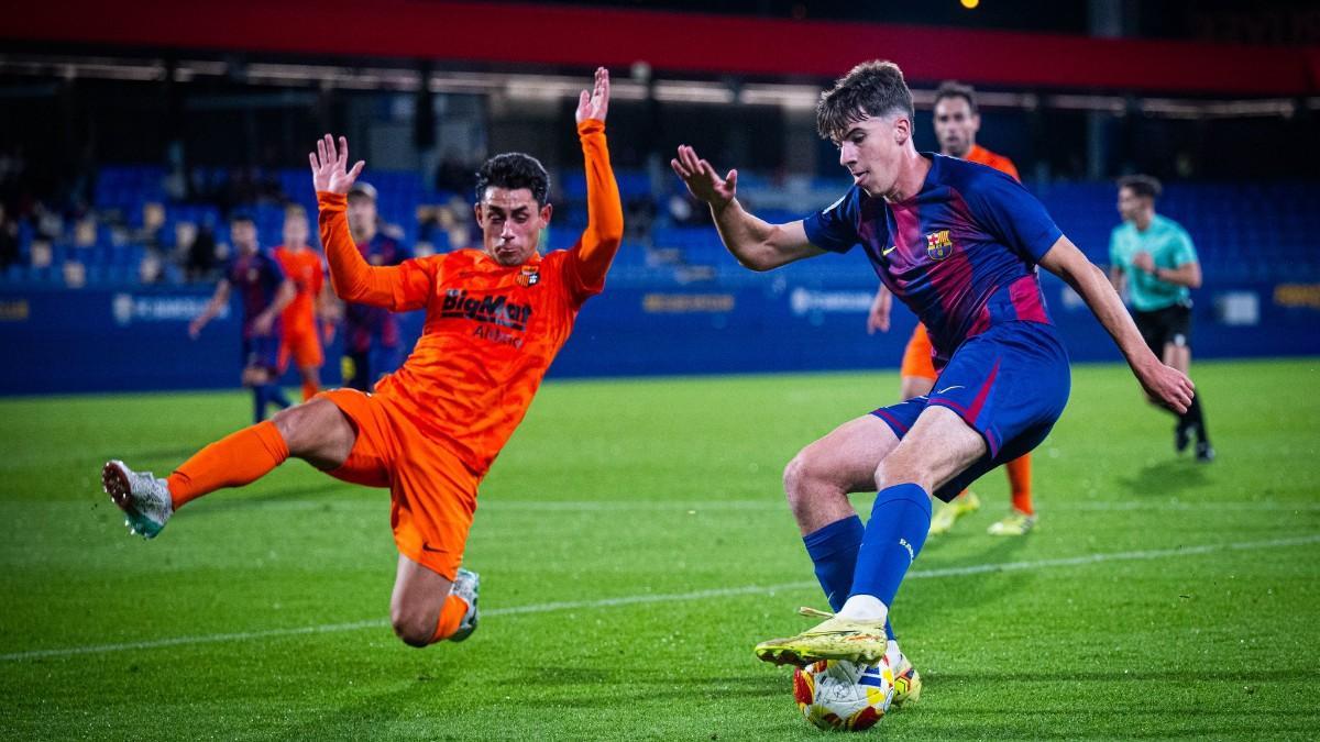 Jofre marcó un golazo contra el Torrent