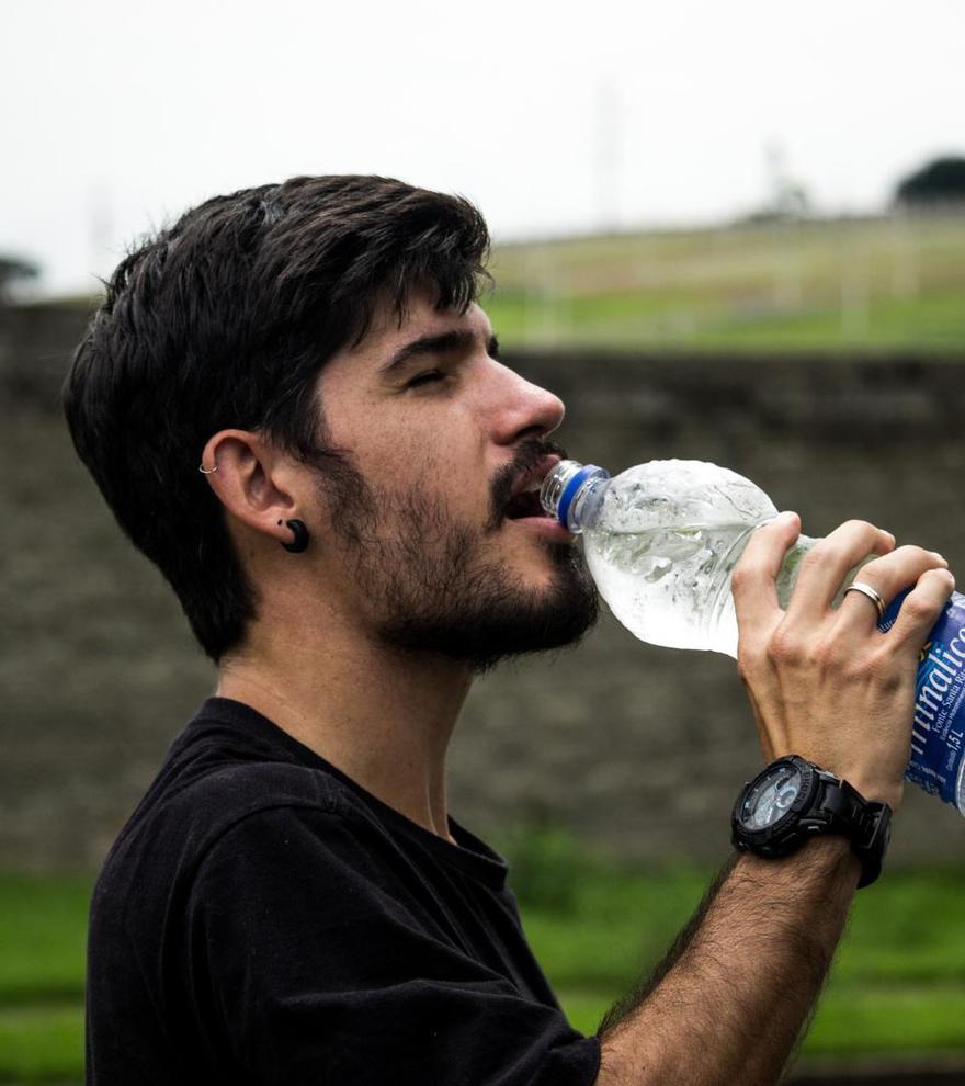 Estos son los beneficios de beber agua