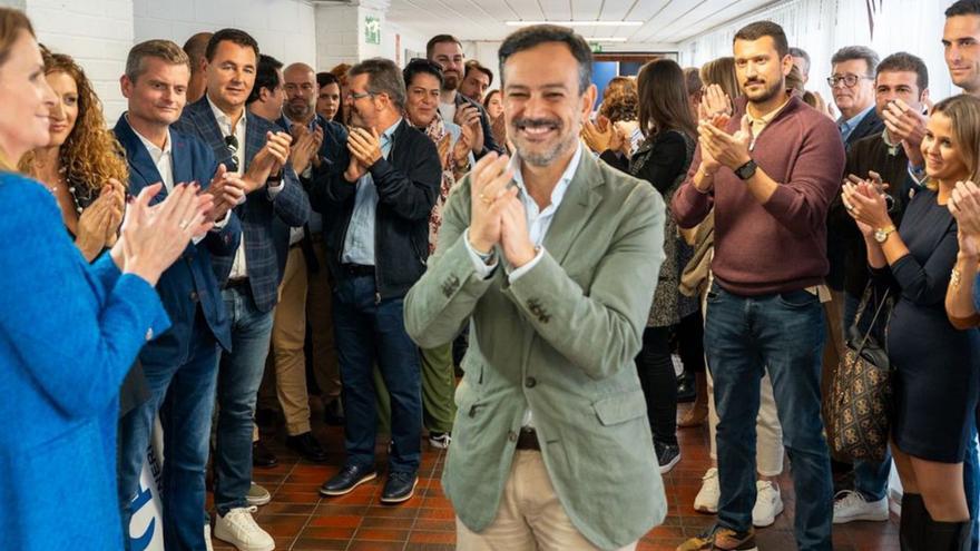 Lope Afonso tras anunciar oficialmente su candidatura, este viernes.