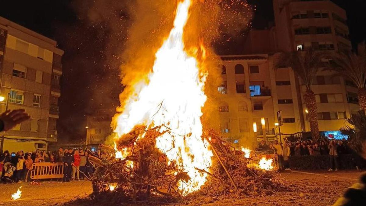 Hoguera de Iniciativa Porteña del año pasado.