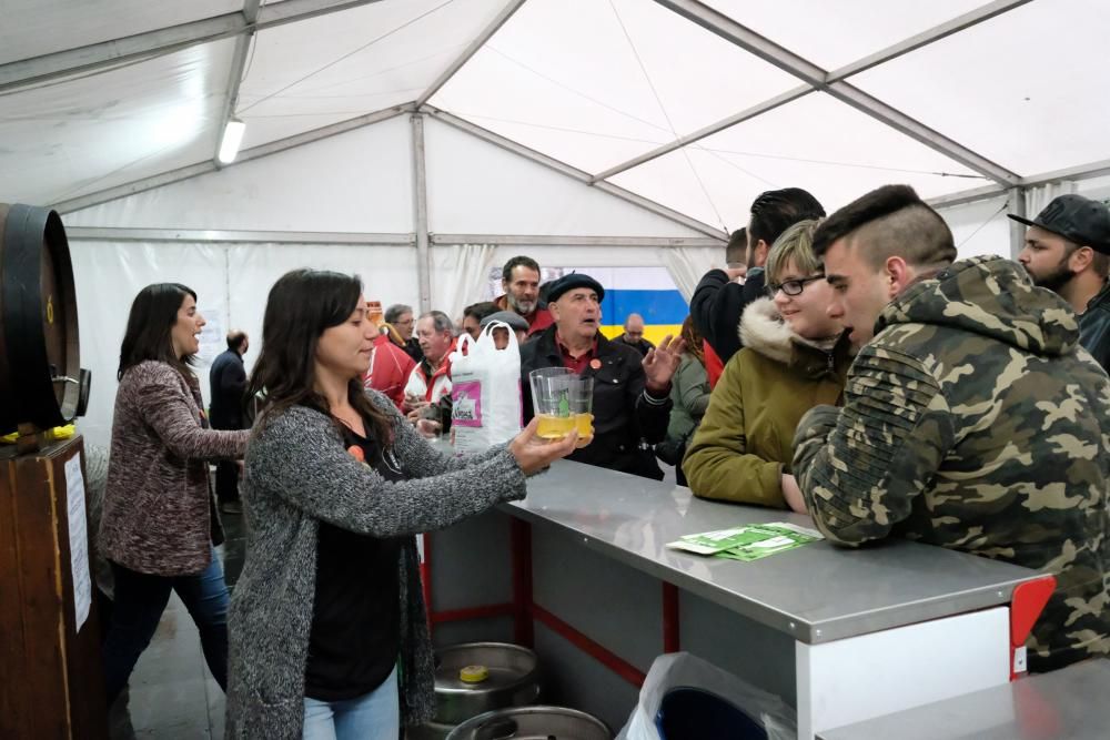 Pregón y apertura de pipas de sidra en La Folixa