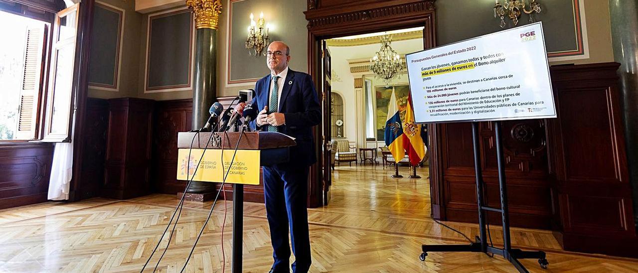 Anselmo Pestana presenta los Presupuestos Generales del Estado de 2022 en la Delegación del Gobierno.