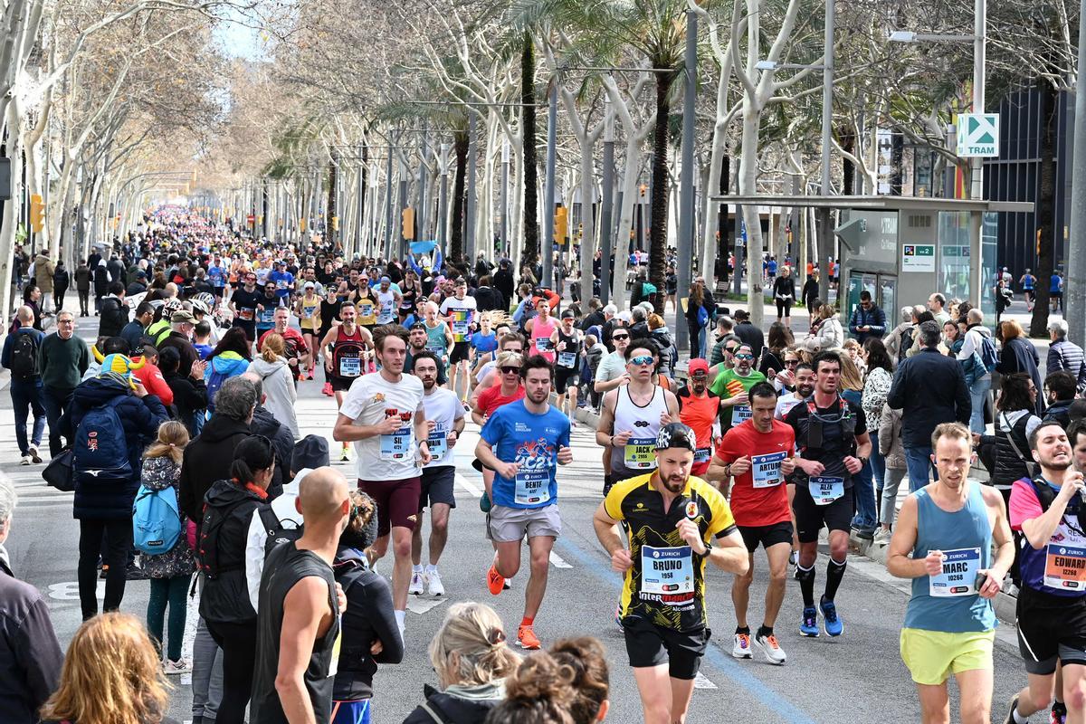 ¿Has participado en la Marató de Barcelona 2024? ¡Búscate en las fotos¡