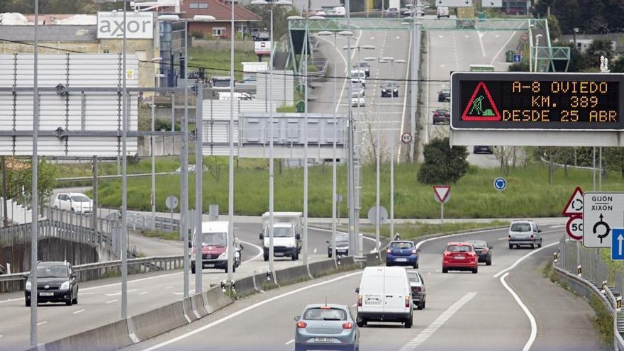 Las propuestas de Sánchez implicarán restricciones en Oviedo, Gijón y Avilés a coches que contaminan