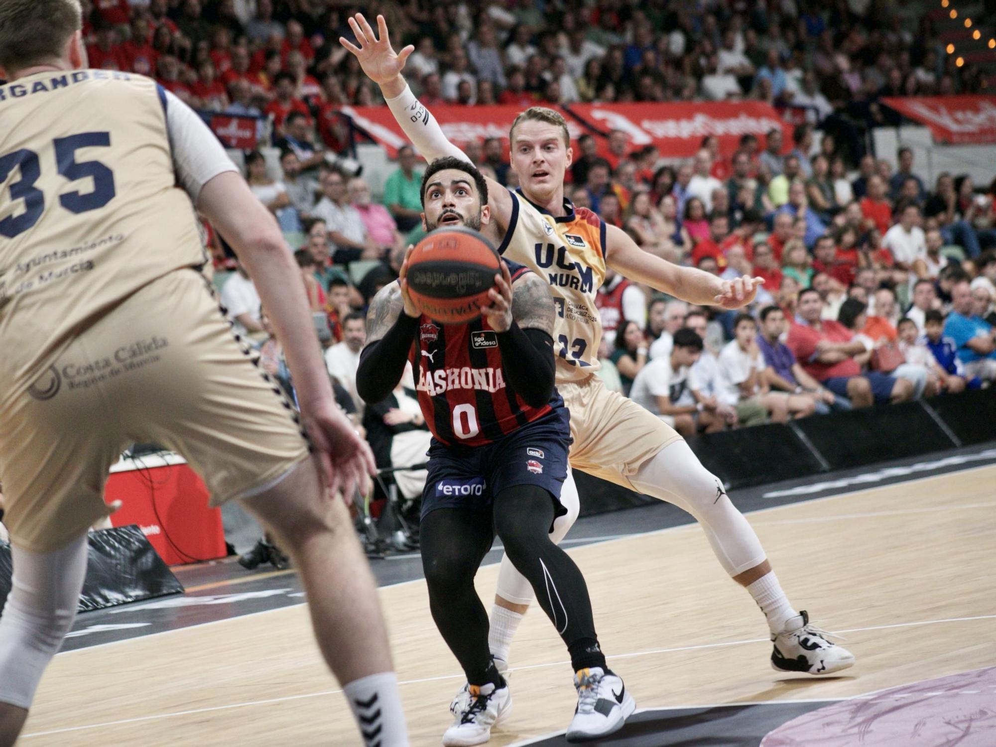 Las imágenes del UCAM Murcia - Baskonia