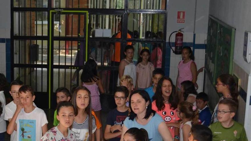 Alumnos participantes en las actividades del colegio El Parque.