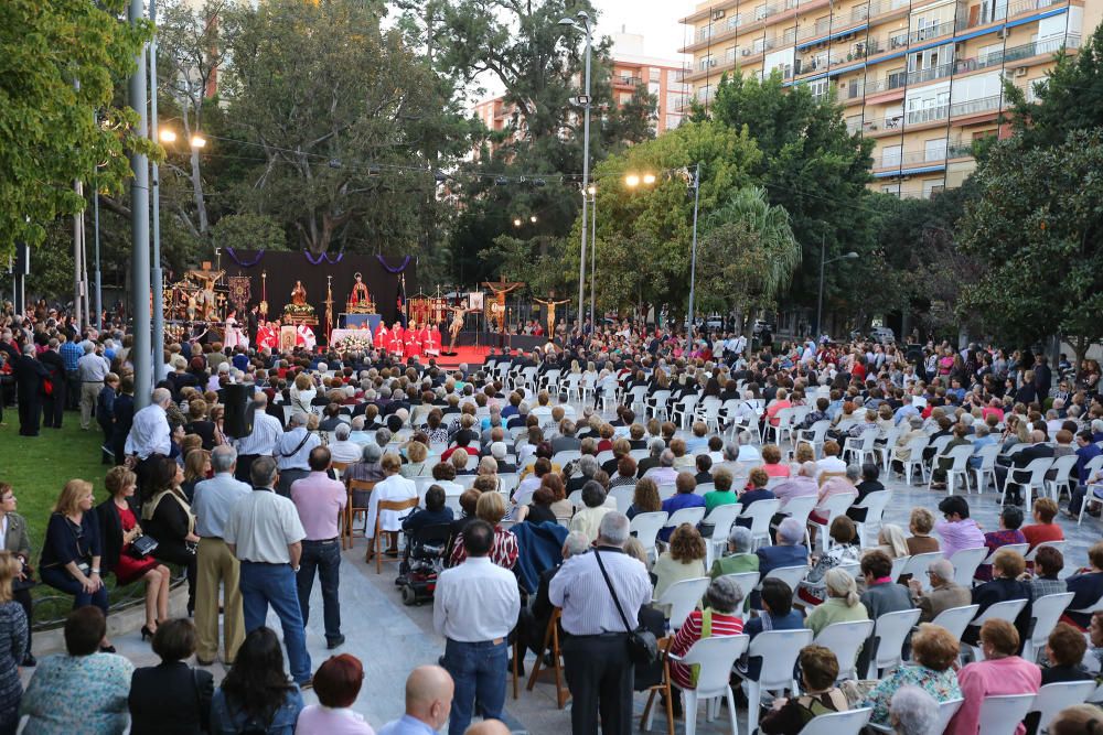 La imagen de Cristo inunda Orihuela