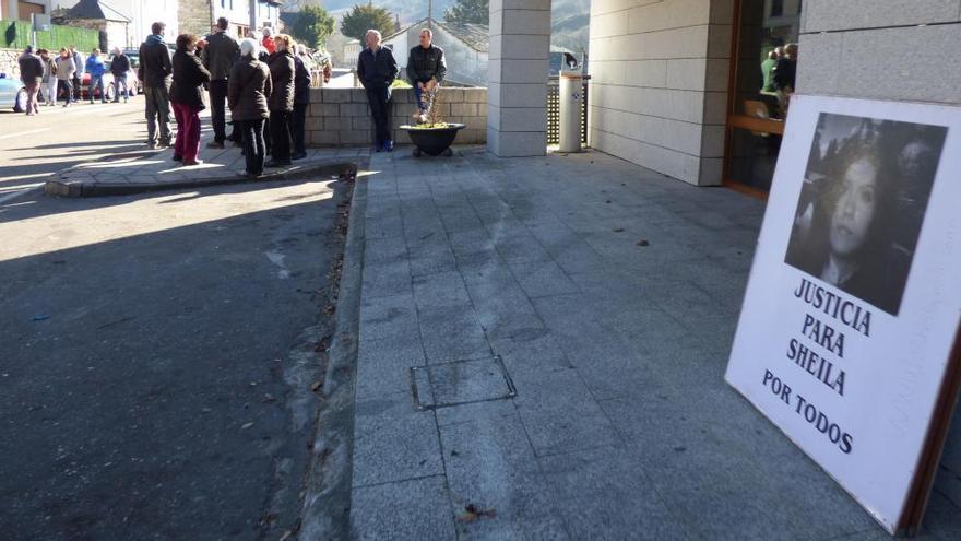 Homenaje a Sheila Barrero en Degaña cuando se cumplían trece años de su asesinato