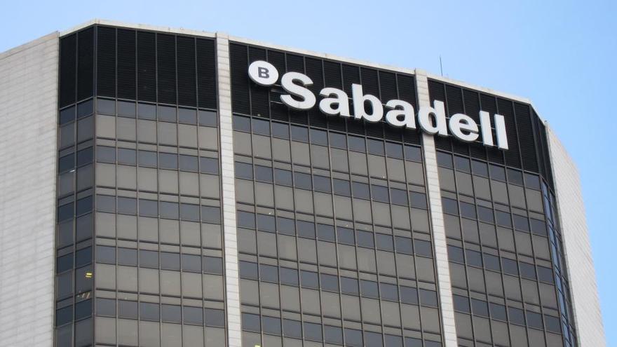 Banc Sabadell i BBVA conclouen les seves converses de fusió sense acord