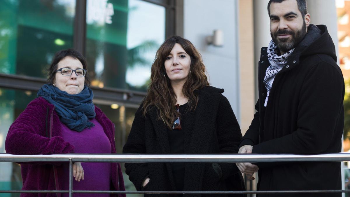 Tres de los ocho activistas propalestinos a los que su causa por boicot ha sido archivada.