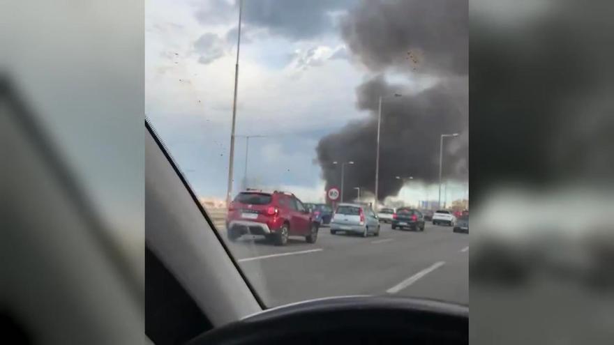 Incendio en el Nus de la Trinitat, en Barcelona