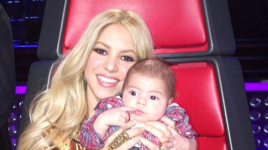 Shakira con su pequeño Milan.