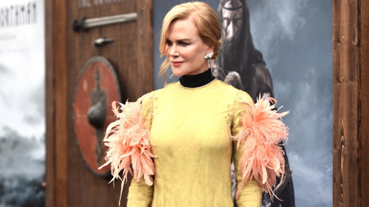 Nicole Kidman, en el estreno de 'The Northman', con un vestido de Prada