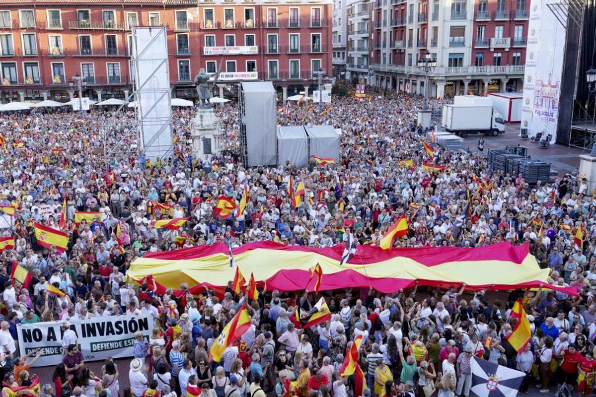 Manifestación con motivo del Día de Ceuta en Valladolid