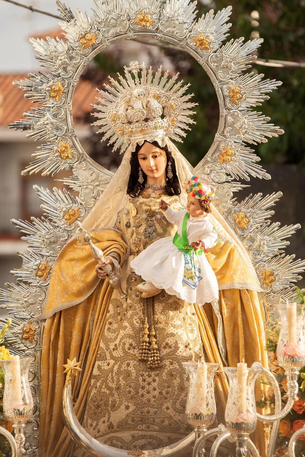 La Virgen de la Salud.
