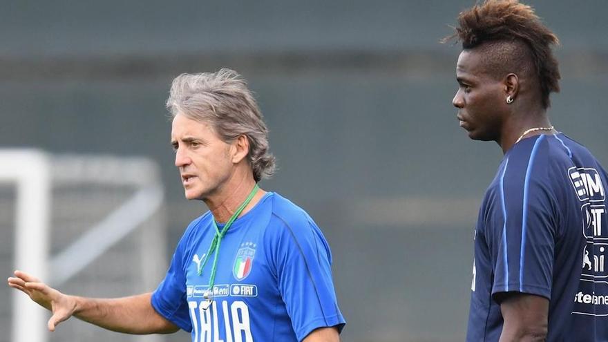 Mancini: "Balotelli podría haber sido uno de los grandes delanteros de los últimos años"