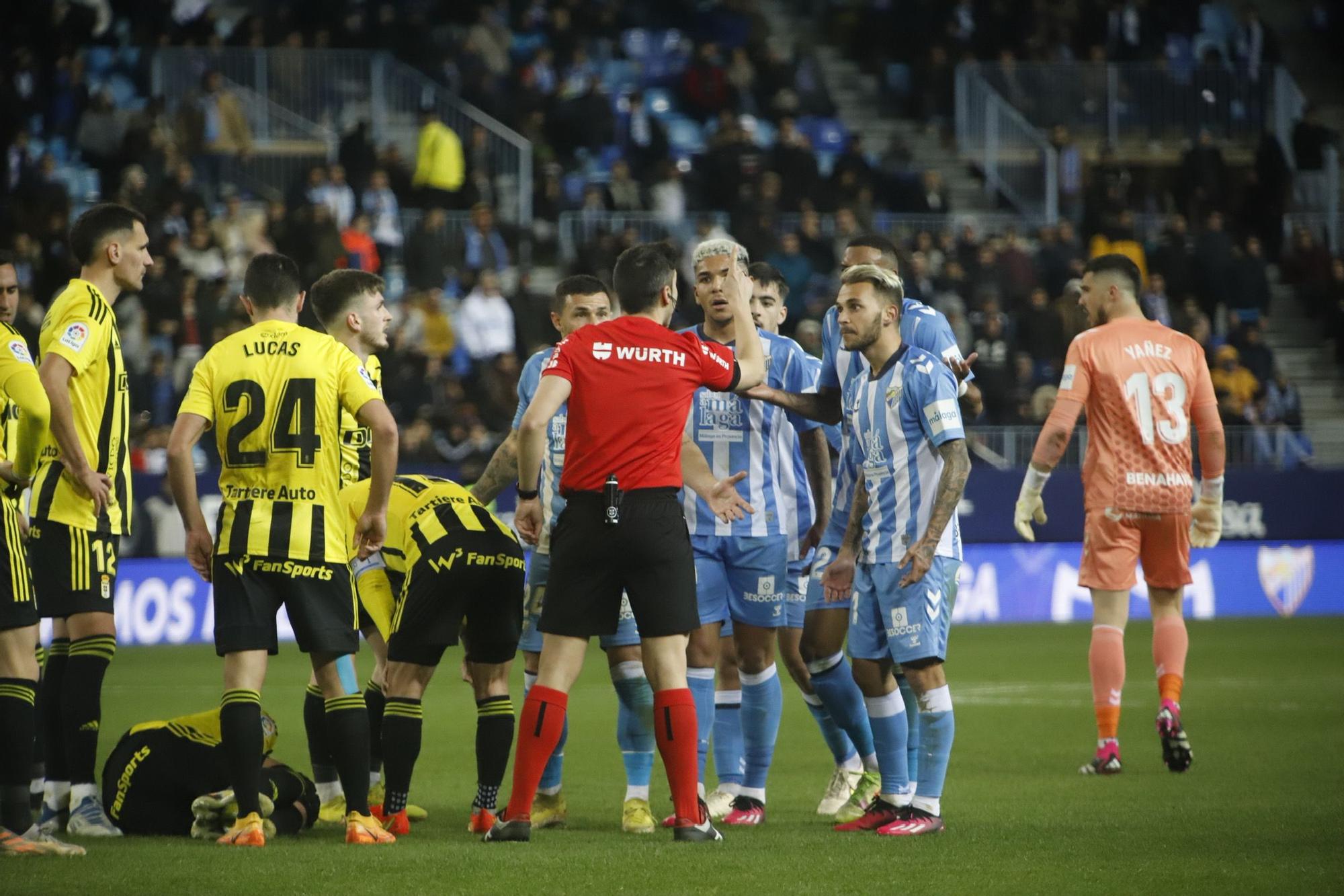 El Málaga CF - Real Oviedo, en imágenes