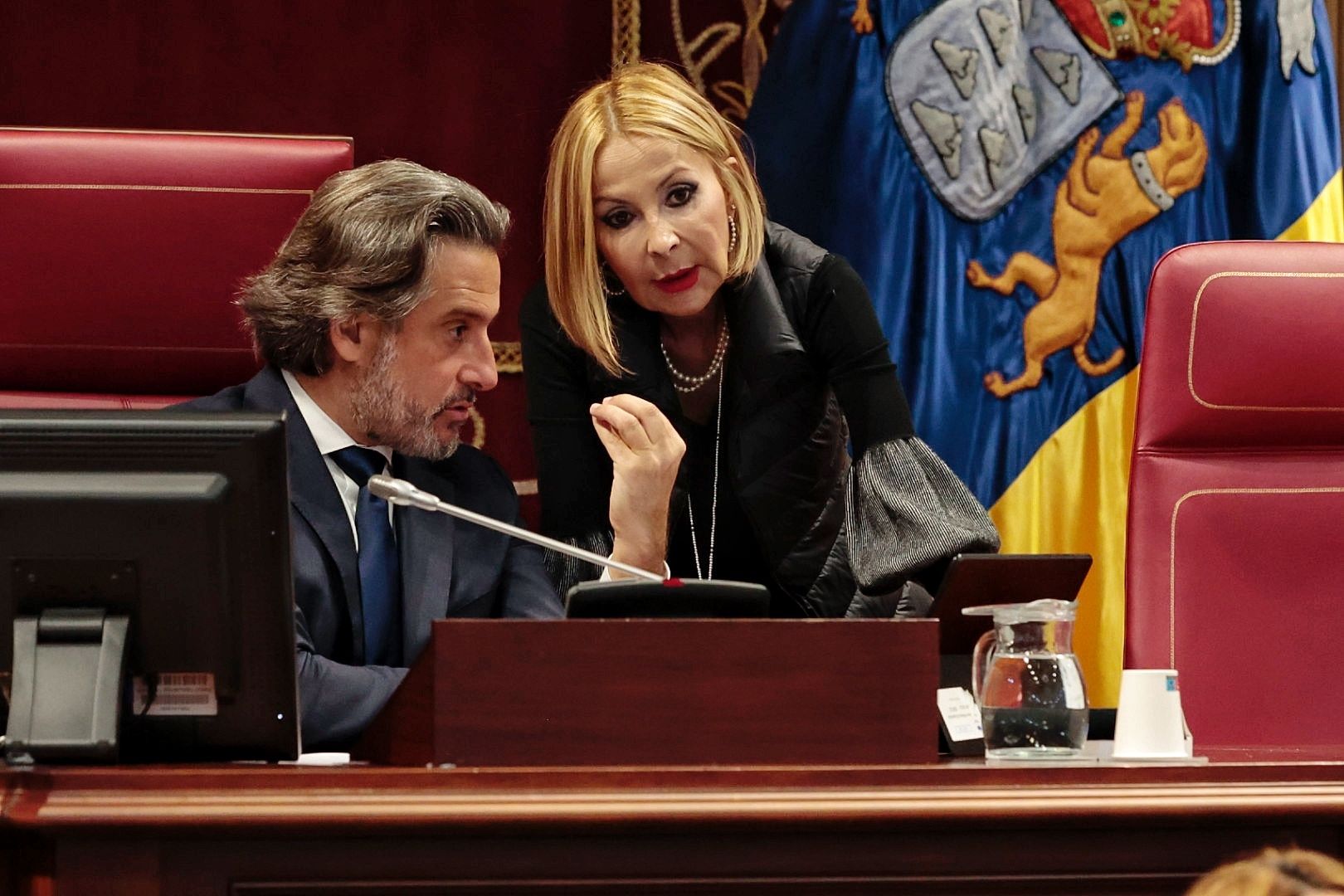Pleno extraordinario en el Parlamento de Canarias (19/01/2023)
