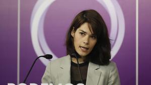 Archivo - La coportavoz de Podemos, Isa Serra, ofrece una rueda de prensa, a 25 de octubre de 2021, en Madrid, (España).