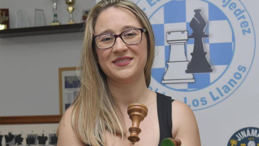 Julia Piña: «Ir y venir a la mente rival  le da ese misterio al ajedrez»