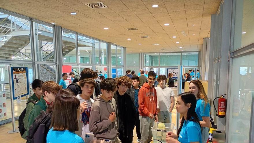 El Verbum exhibe el talento tecnológico de la UVigo con los LPRO Days de Telecomunicación
