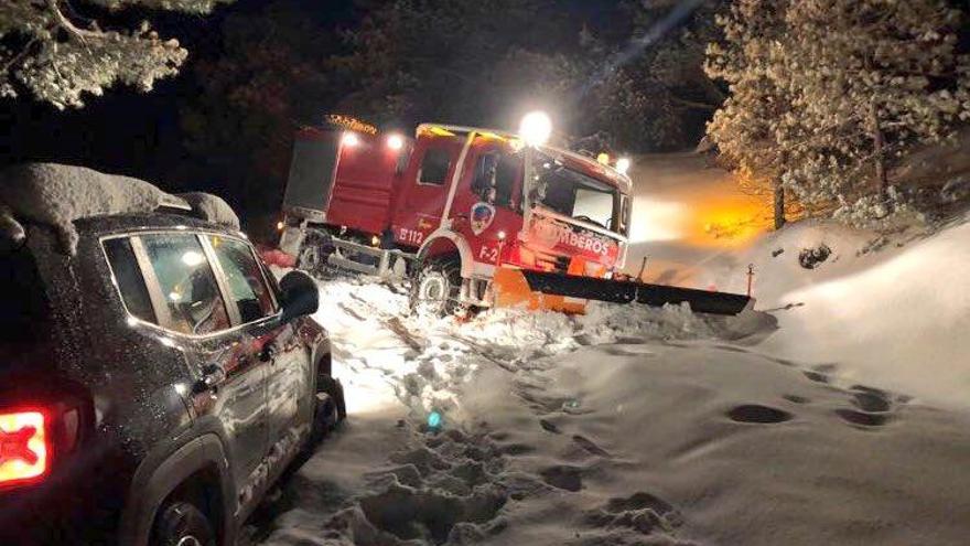 Rescatada una familia de Murcia atrapada por la nieve en Albacete