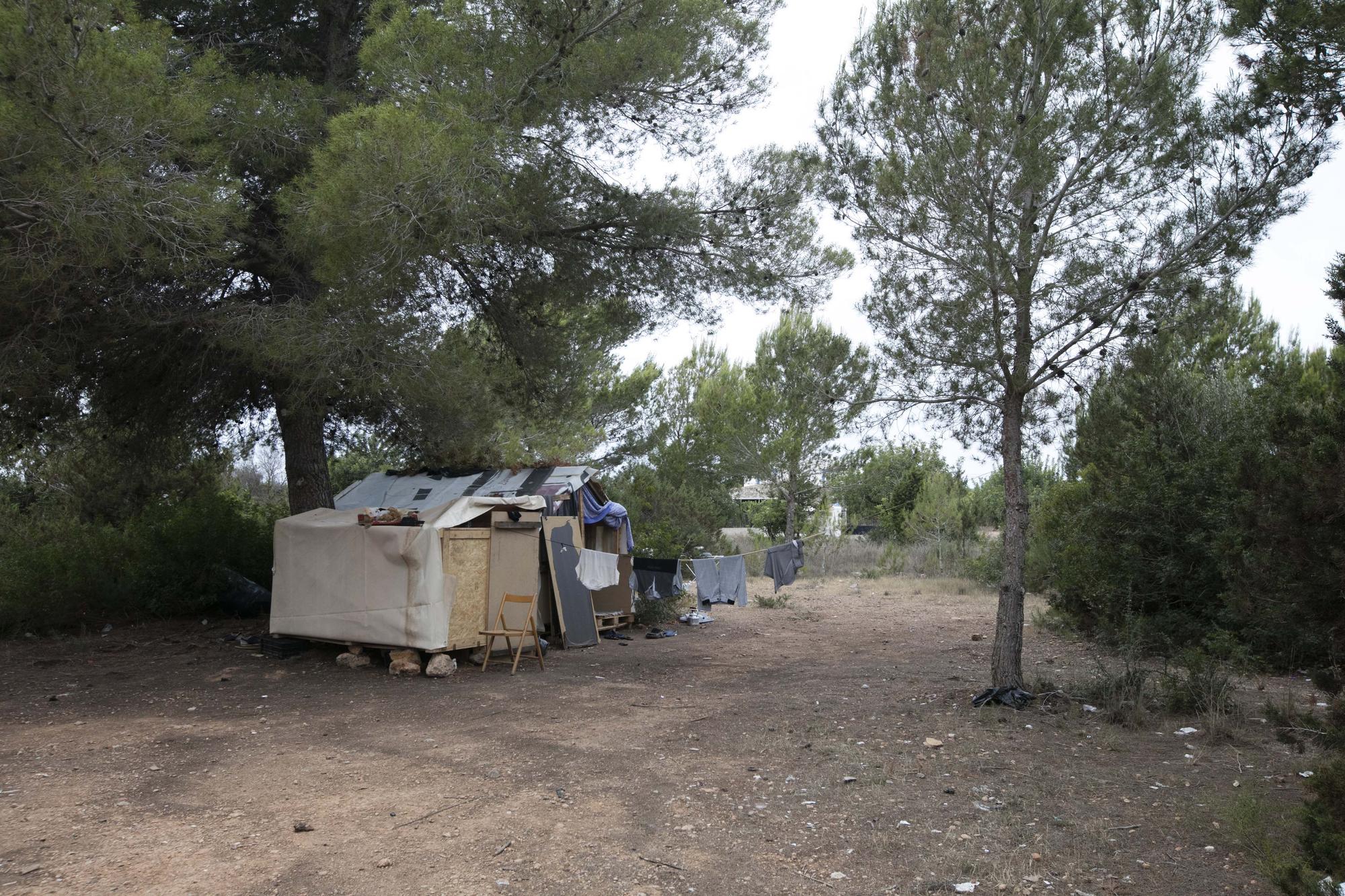 Galería de imágenes del drama de la vivienda en Ibiza: la ciudad de los sintecho