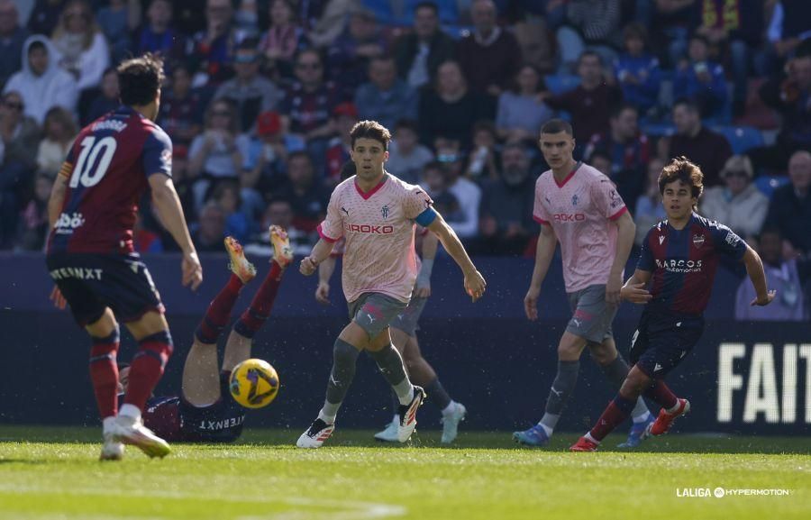 Así fue el partido entre el Sporting y el Levante