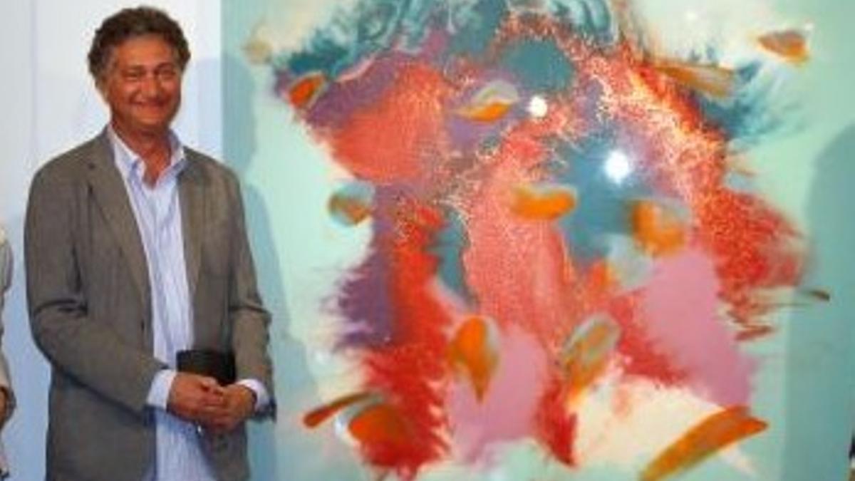 Ximo Real, uno de los ganadores del premio con su obra 'In Itinere'.