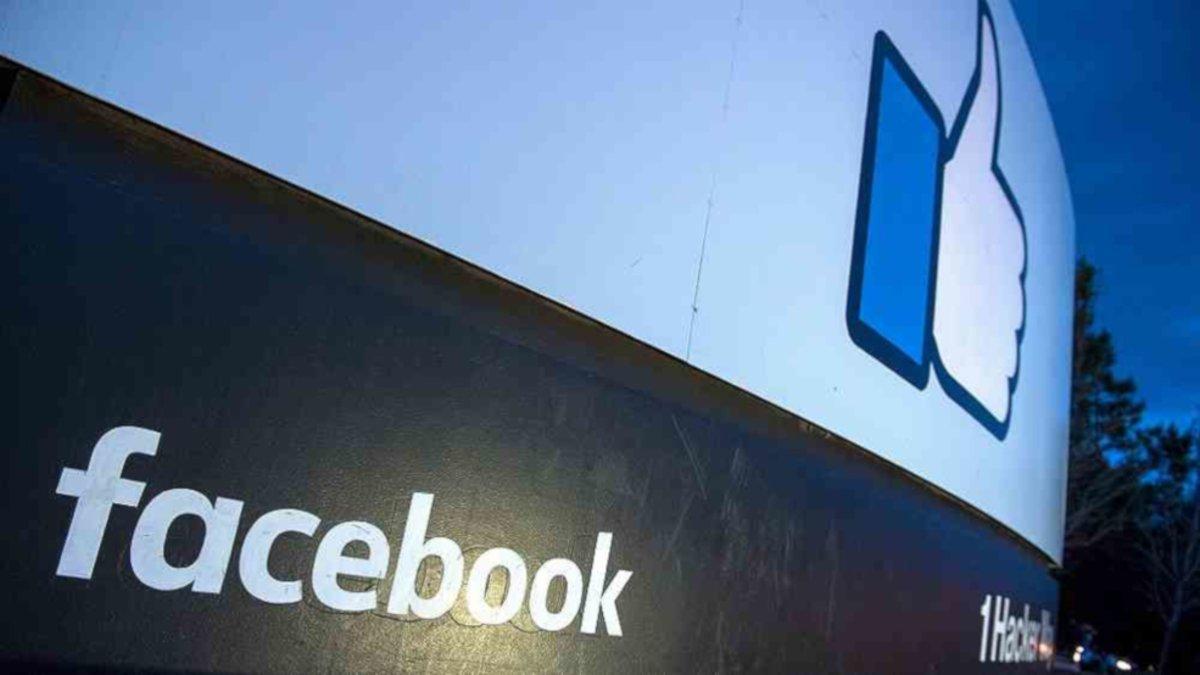 Facebook se enfrenta a una dura multa