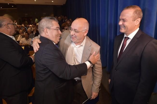 Presentación del libro sobre el entrenador de ...