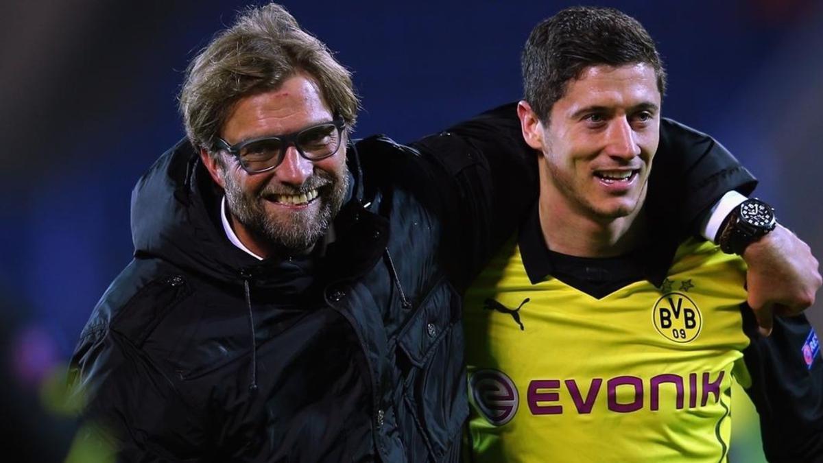 Jürgen Klopp, junto a Robert Lewandowski, durante su etapa en el Borussia Dortmund