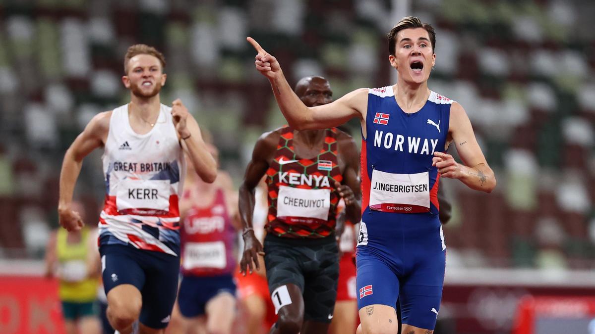 Jakob Ingebrigtsen gana la prueba de los 1.5000 metros en los Juegos de Tokio.