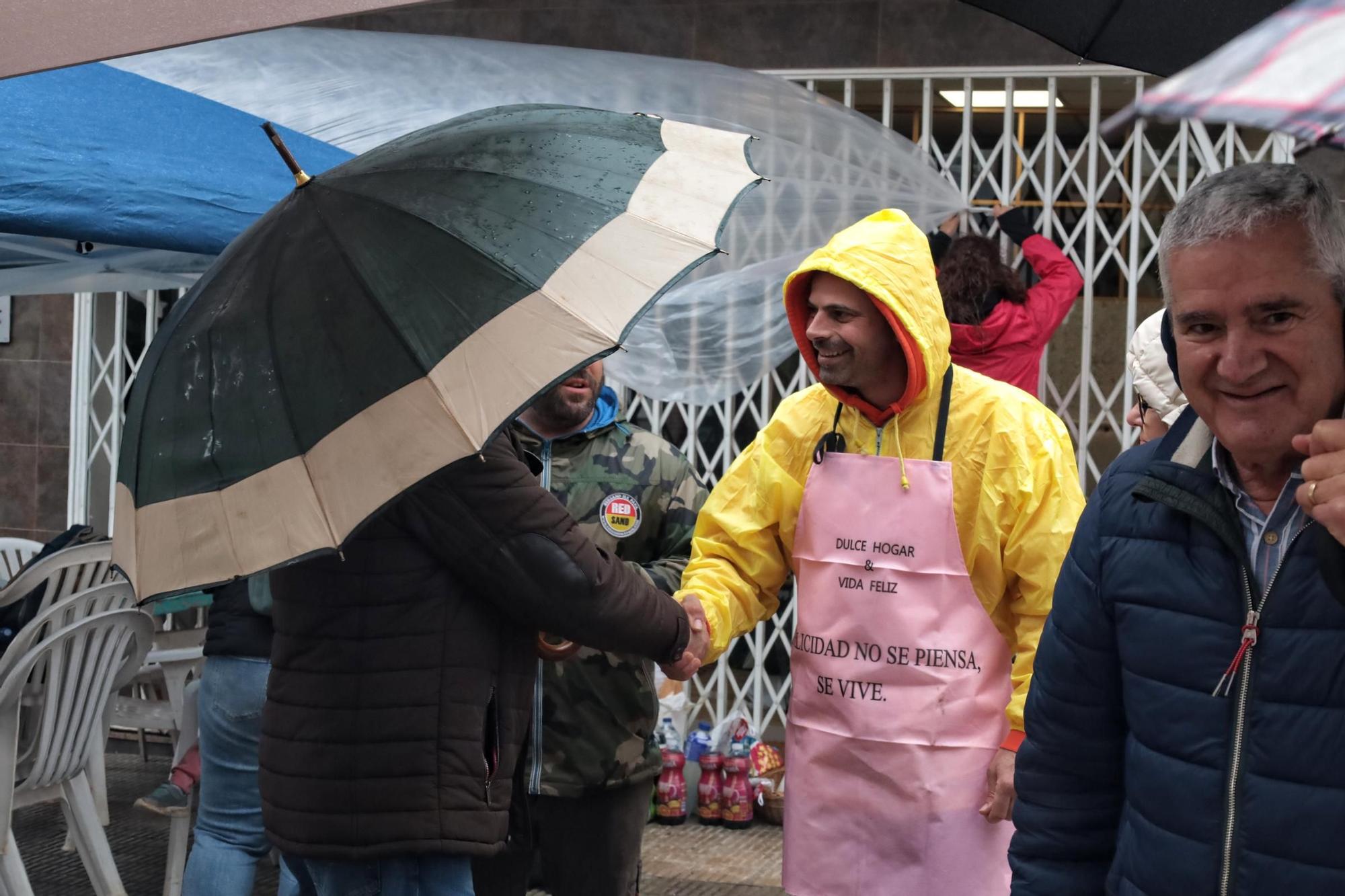 Lluvia en las paellas de Benicàssim