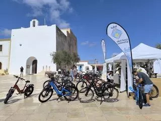 Formentera apuesta por la bici y los desplazamientos sostenibles con una semana llena de actividades