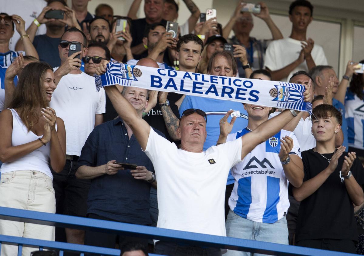 El Atlético Baleares - Real Jaén en imágenes
