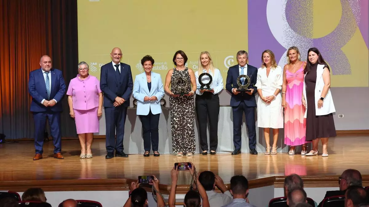 Nueva etapa de los premios Alfa de Oro: Equipe, Vernís y ATC Colores ganan en la edición del 50 aniversario