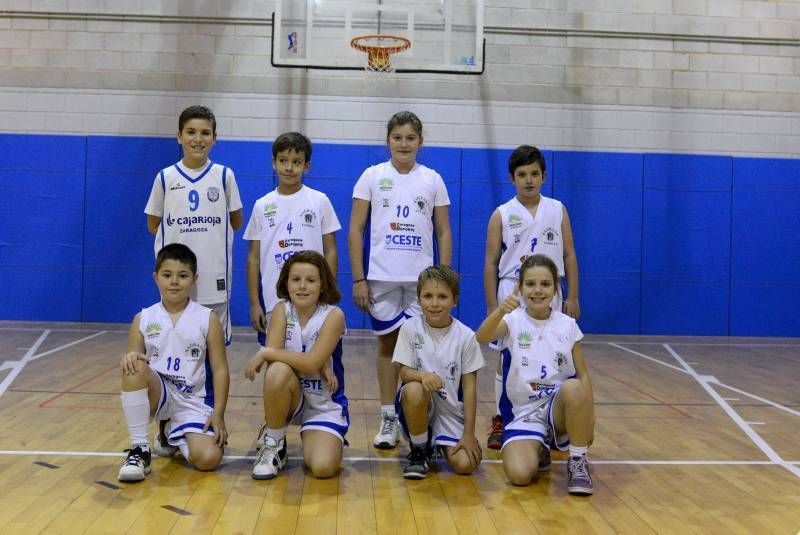 DÍA DEL MINIBASKET. Fotogalería de formación de equipos