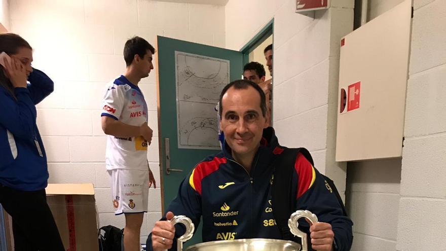 César Montes gana la EHF Euro Cup con España