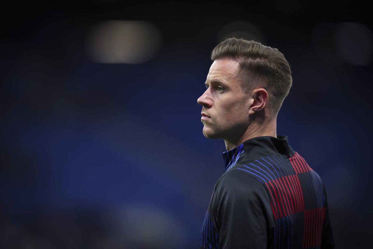 Ter Stegen en el calentamiento previo al partido de Liga ante el Espanyol